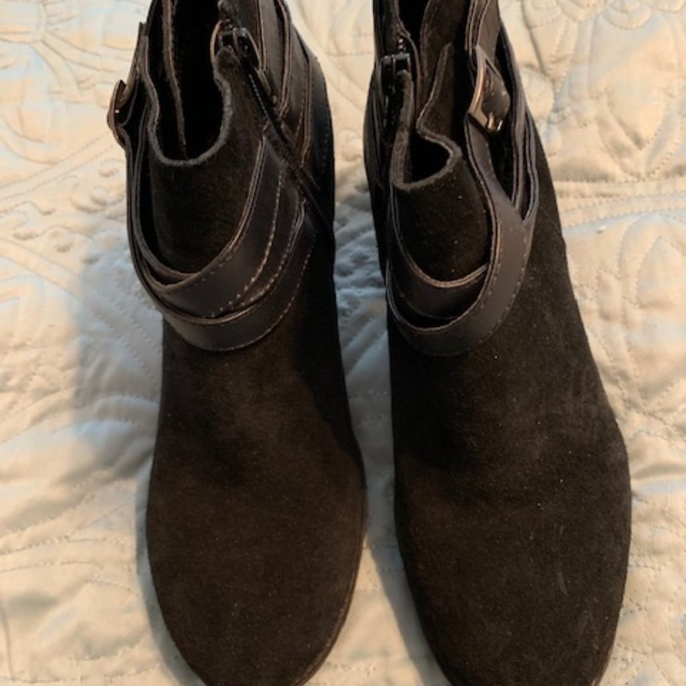 Black Suede Boots Sonoma Size 8